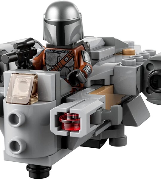 LEGO Star Wars Toy Building Kit for Kids Aged 6 and Up Stud Shooting Star Wars