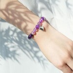 Amethyst Bracelets Gifts Stretch Christams Bracelet for Women Teen Girls Natural Stone Charm Crystal Healing Jewelry.