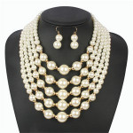 Hot-selling European short multi-layer Necklace