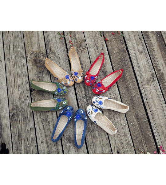 Ladies Casual Chinese Shoes