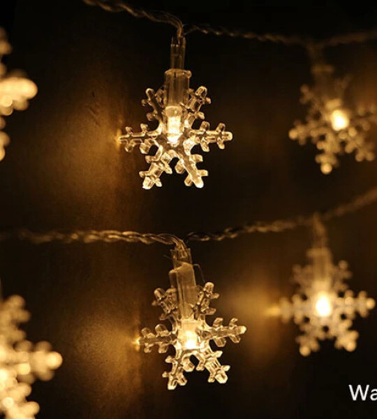 2/5/10M LED Snowflake String Fairy Lights Garland Christmas Tree New Year Room Valentine's Day Decoration Lighys USB Bat